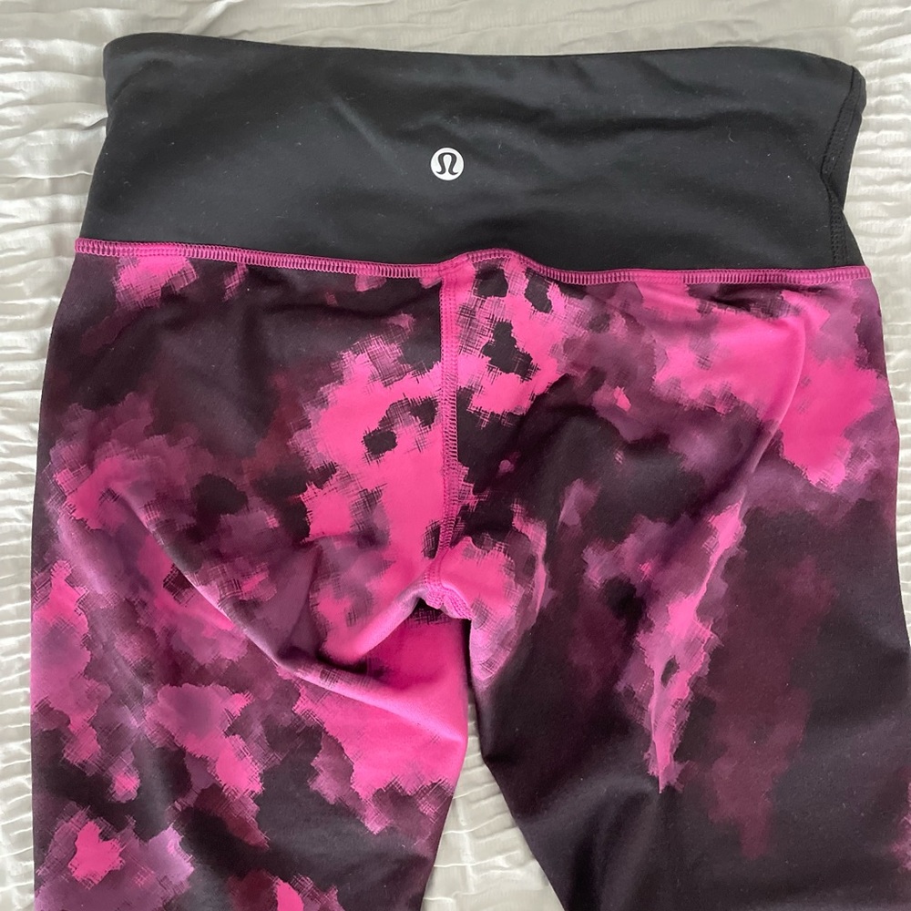 Lululemon athletica leggings Sz 4